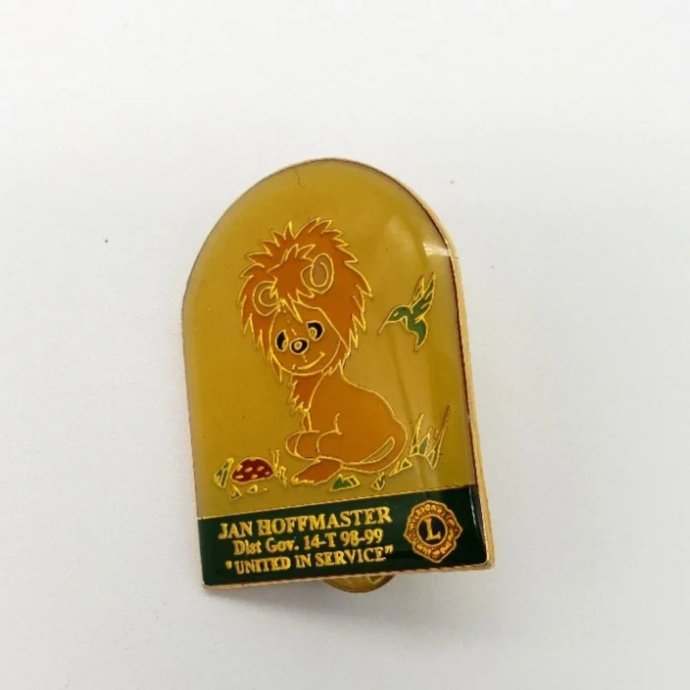Lions Club Jan Hoffmaster United in Service Lion Pin